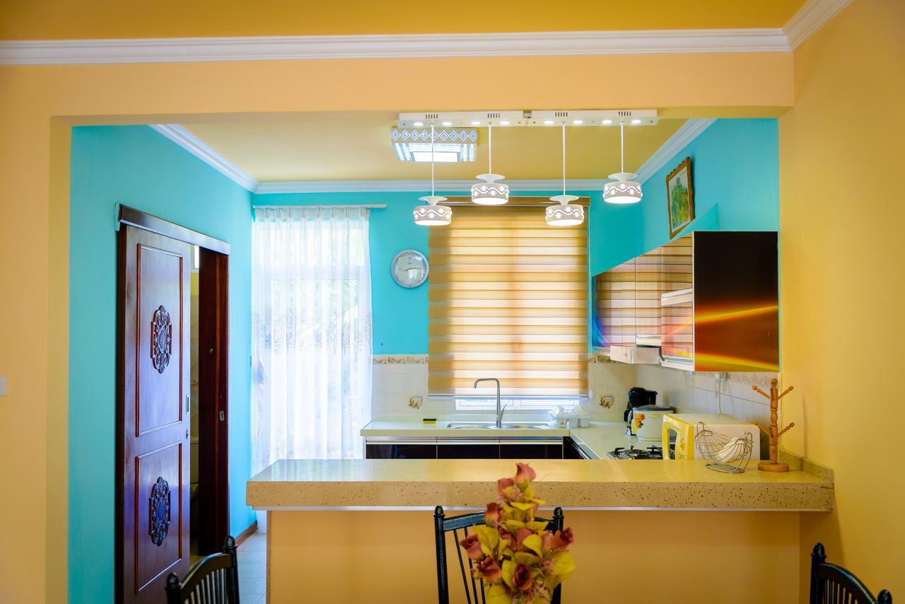Filles Des Iles Mont-Choisy Exterior foto
